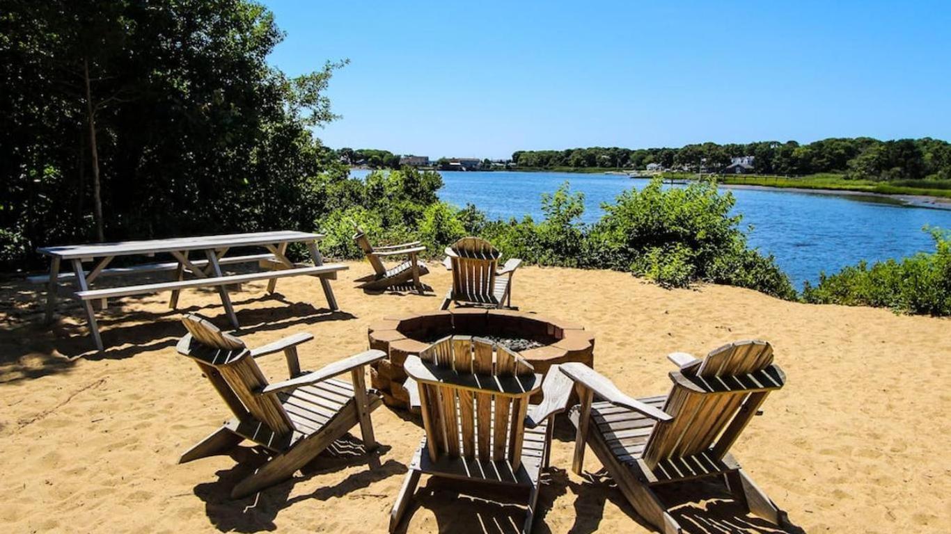 The Cove At Yarmouth Hotell West Yarmouth Exteriör bild