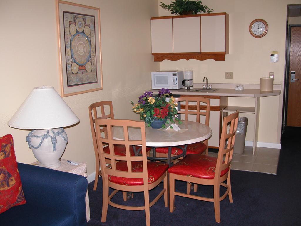 The Cove At Yarmouth Hotell West Yarmouth Exteriör bild