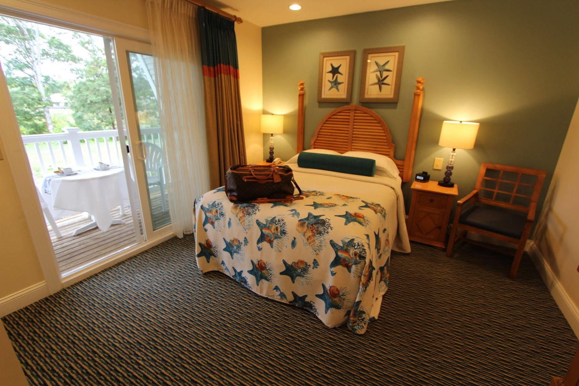 The Cove At Yarmouth Hotell West Yarmouth Exteriör bild