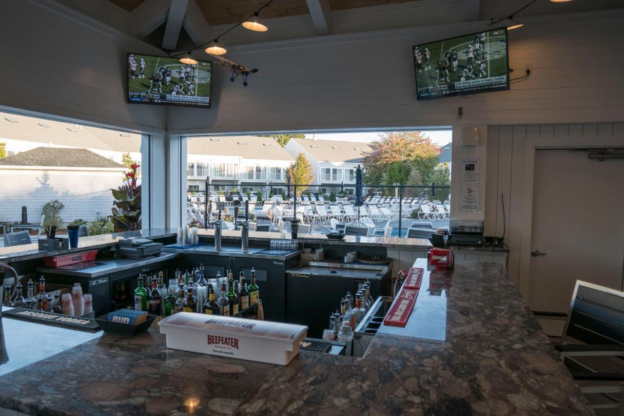 The Cove At Yarmouth Hotell West Yarmouth Exteriör bild